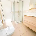 Renzo- Parcheggio E Giardino Privati A Pochi Passi Dal Mare Apartment