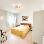 Renzo- Parcheggio E Giardino Privati A Pochi Passi Dal Mare Apartment