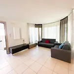 Villa Renzo- Parcheggio E Giardino Privati A Pochi Passi Dal Mare